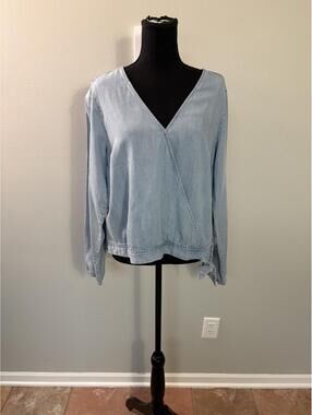 NWT Eddie Bauer Light Blue Denim Wrap Blouse Top, Size M